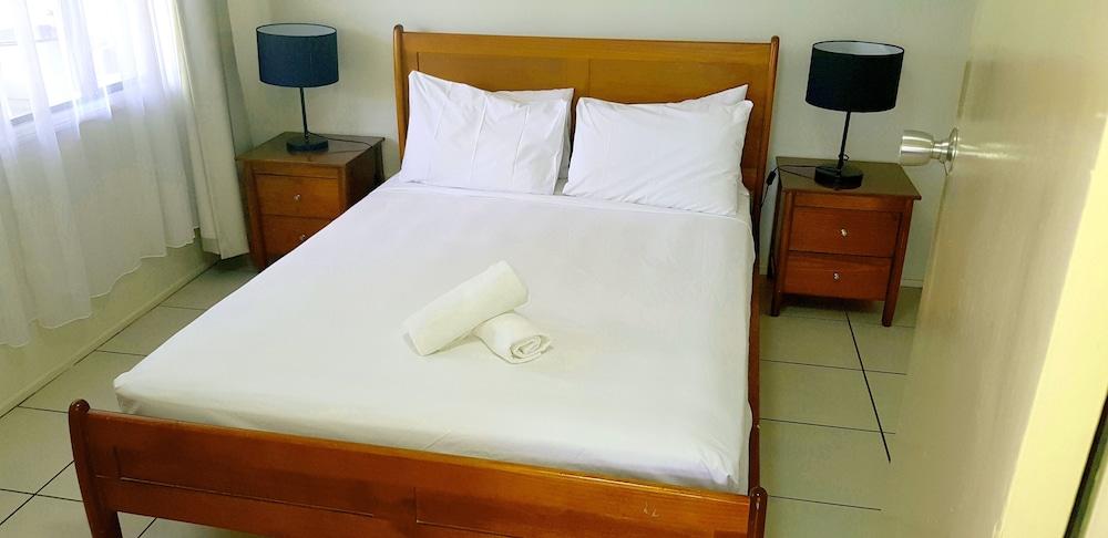 Hotel Tropiq Кэрнс Экстерьер фото