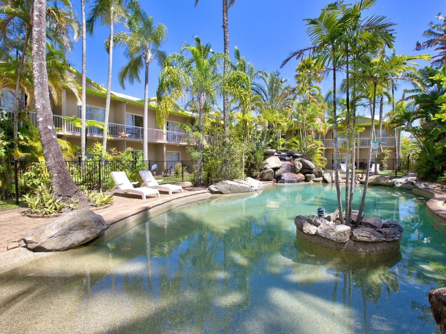 Hotel Tropiq Кэрнс Экстерьер фото